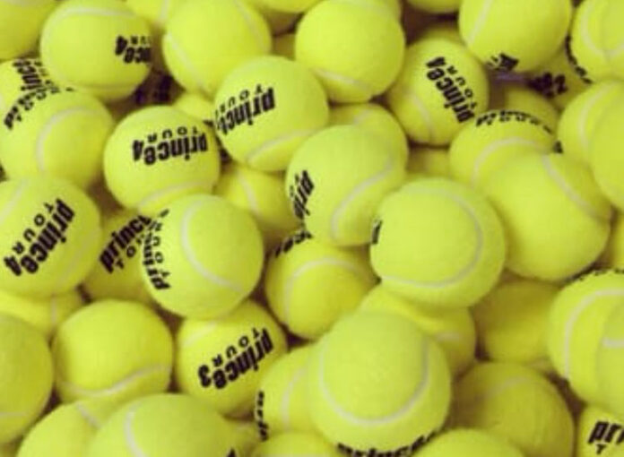 padel vs tennis balls