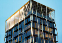 Miami welcomes the world’s first multi-level indoor Padel club at The James Hotel & Residences.